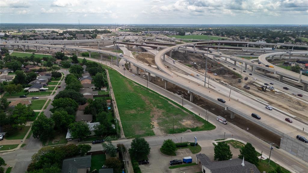 2390 Interstate 30 - Photo 1