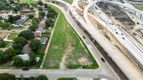 2390 Interstate 30 - Photo 3