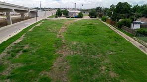 2390 Interstate 30 - Photo 7