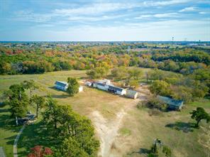 1318 N J Elmer Weaver Freeway - Photo 17