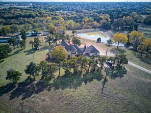 1318 N J Elmer Weaver Freeway - Photo 8