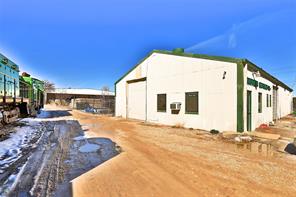 189 Locust - Photo 16