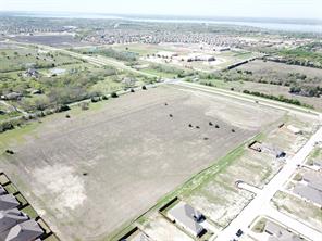 1 John King Boulevard - Photo 20