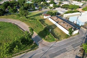 720 S Haskell Avenue - Photo 34