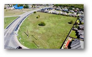 1651 Country Club Road - Photo 4