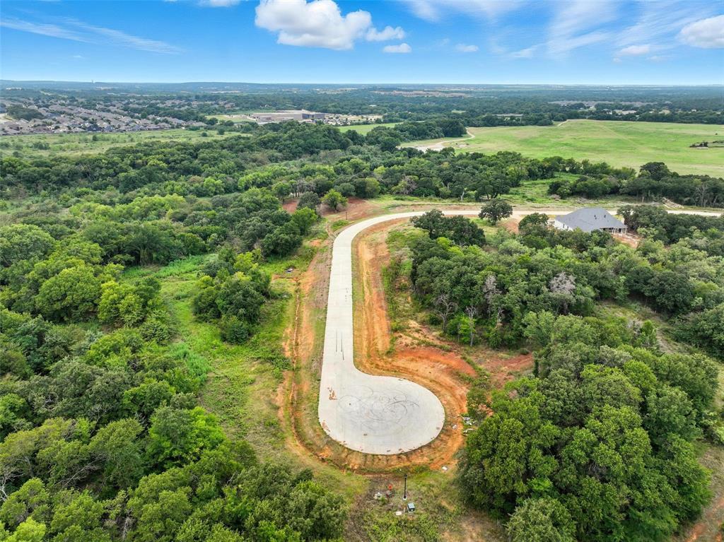 1649 Private Access 60200 - Photo 1