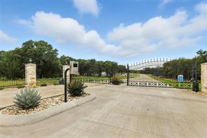 1649 Private Access 60200 - Photo 3