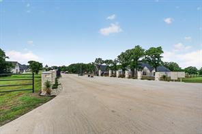 1625 Private Access 60200 - Photo 3
