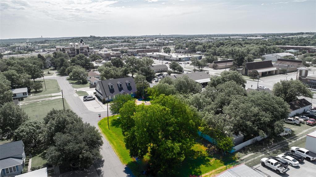 117 N Dobson Street - Photo 1