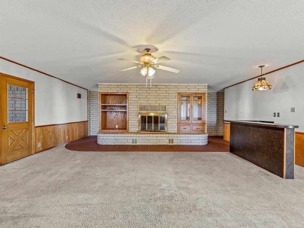 3433 Highway 81 N - Photo 2