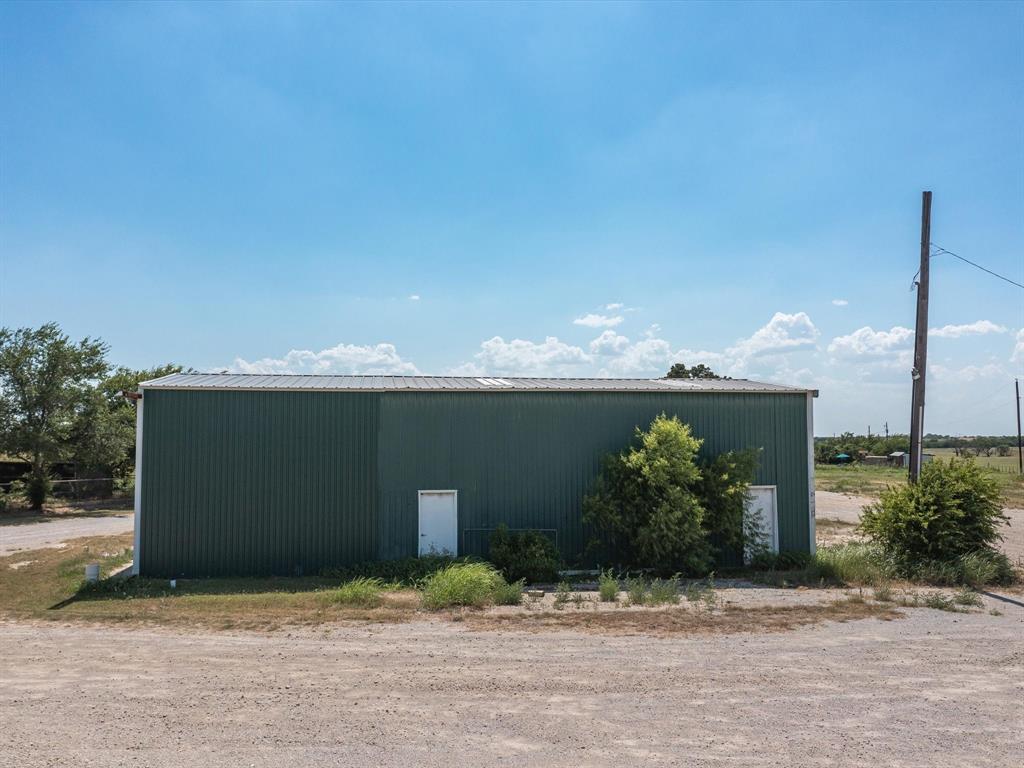 3433 Highway 81 N - Photo 20