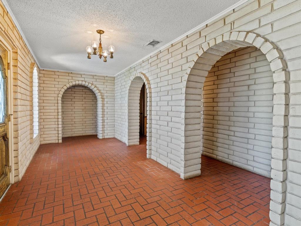 3433 Highway 81 N - Photo 5
