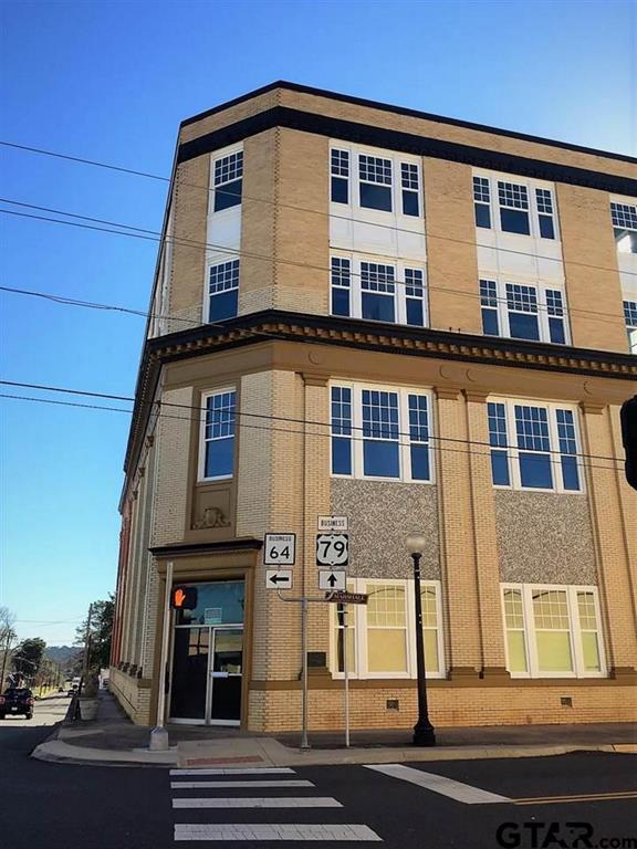 202 E Main Street - Photo 2