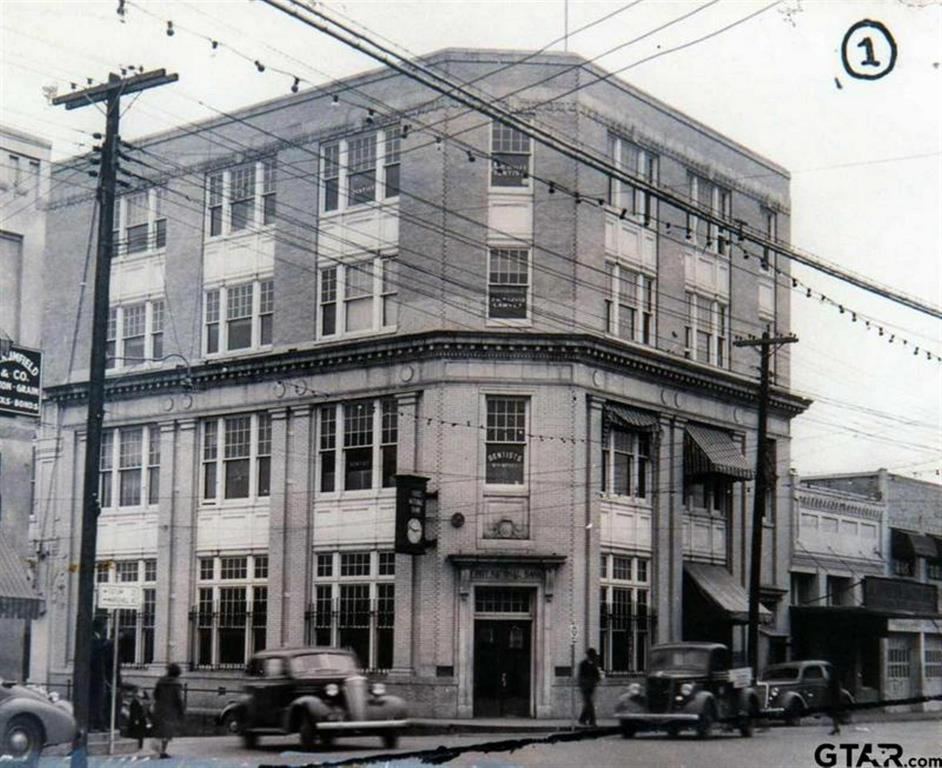 202 E Main Street - Photo 5