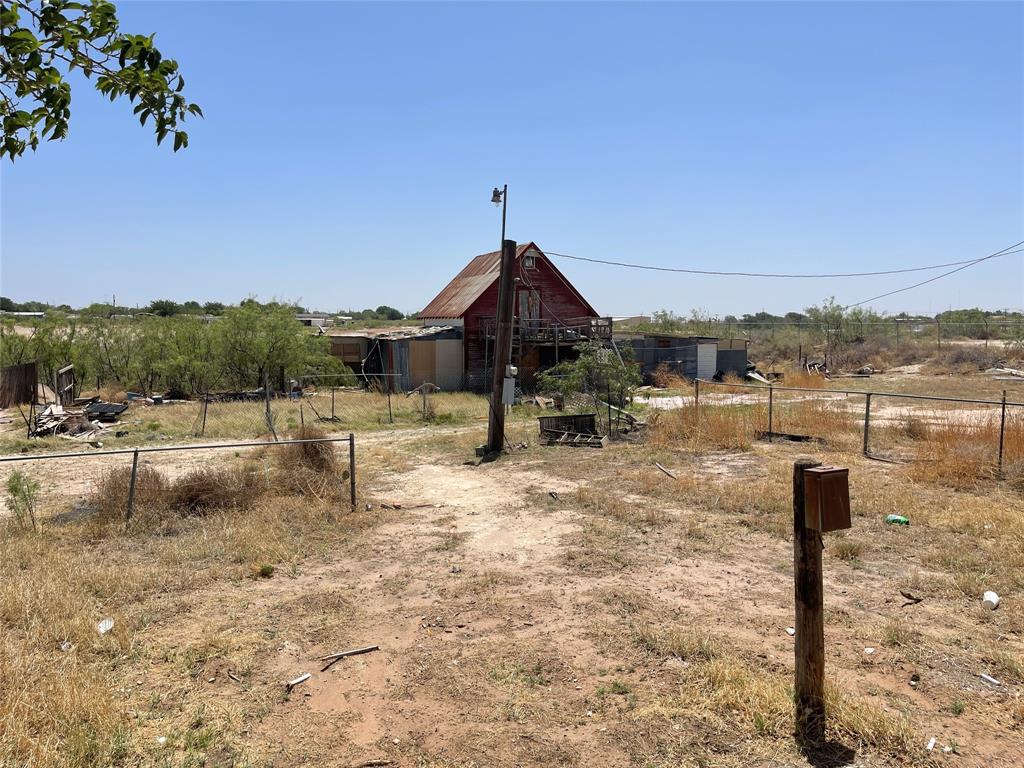 1804 N Redondo Avenue - Photo 11