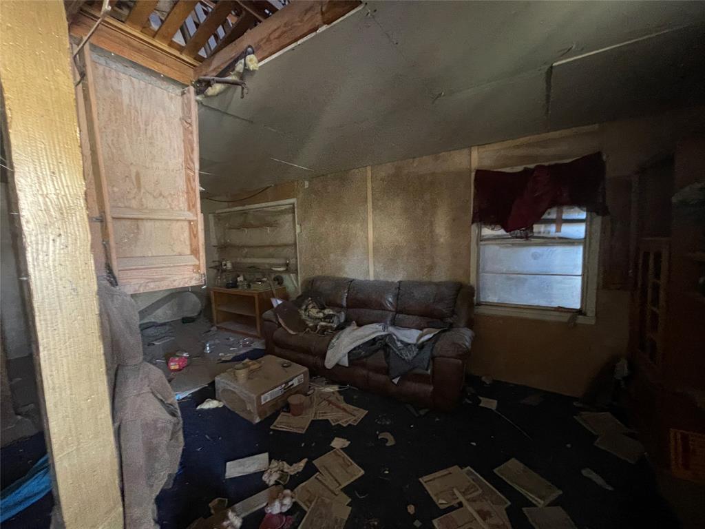 1804 N Redondo Avenue - Photo 12