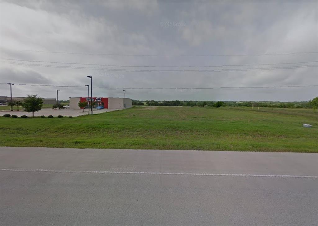 1815 W Audie Murphy Parkway - Photo 2