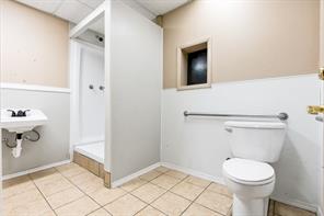 103 W Main St - Photo 15