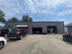1006 W 6th Street - Photo 3