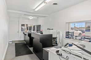 1608 W Moore Avenue - Photo 5