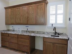 361 Private Road 7327 - Photo 13