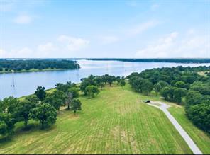 371 Private Road 7327 - Photo 15