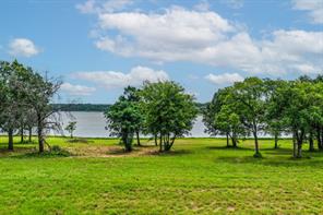 371 Private Road 7327 - Photo 24