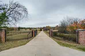 5609 Lyons Road - Photo 4