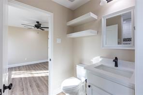 315 Private Road 7327 - Photo 17