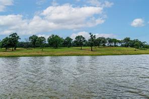 315 Private Road 7327 - Photo 35