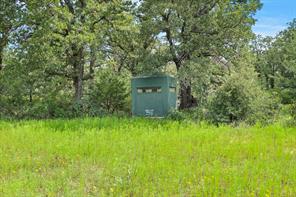 1435 Private Road 1129 - Photo 16