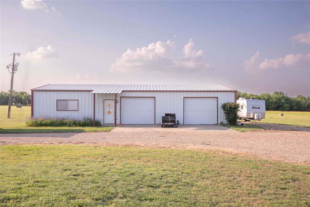 2424 FM 3297 - Photo 35