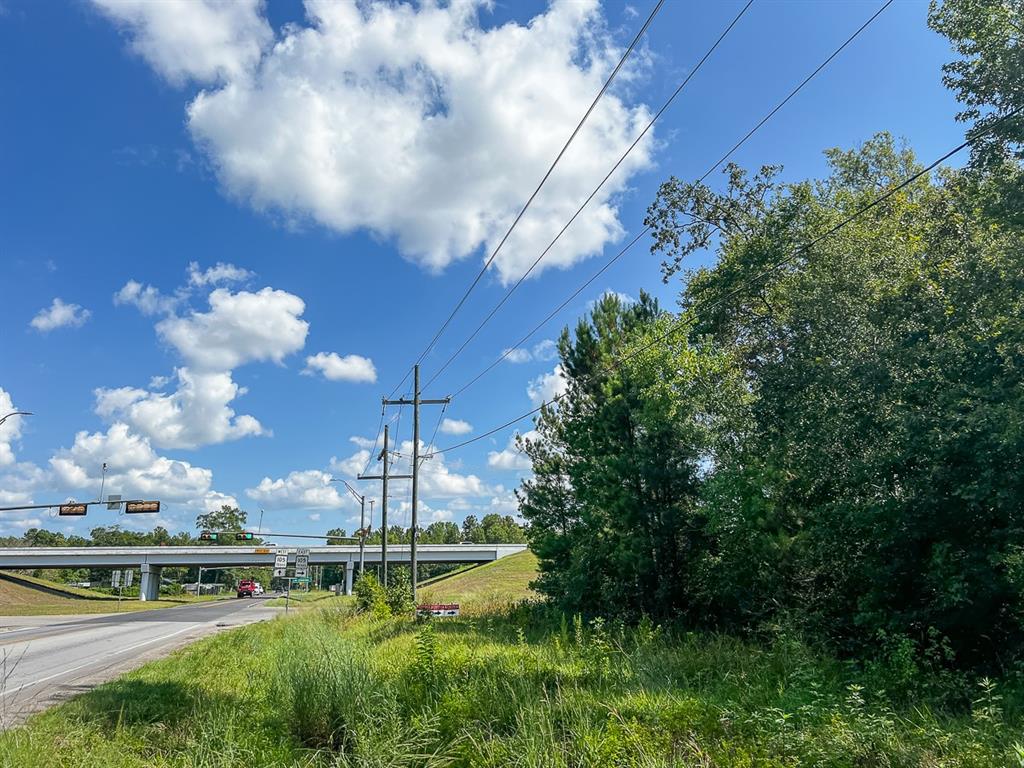 000 FM 1010 - Photo 35