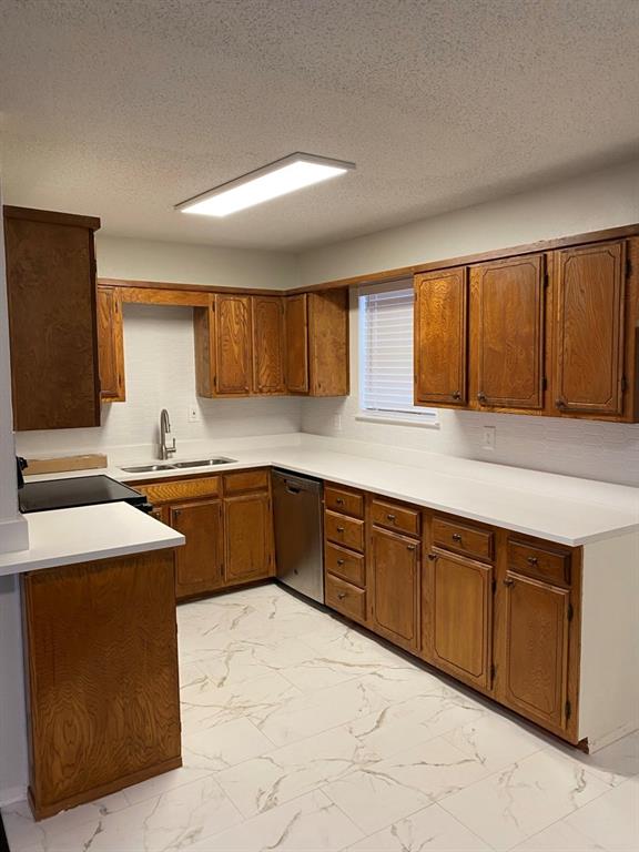 384 W Van Alstyne Parkway - Photo 3