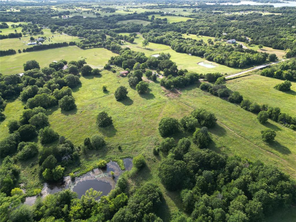 2102 County Road 2610 - Photo 18