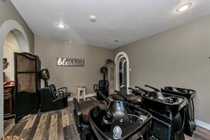 6712 Azle Avenue - Photo 11