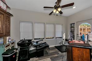 6712 Azle Avenue - Photo 14
