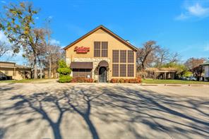 6712 Azle Avenue - Photo 2