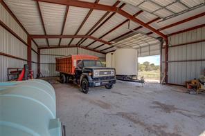 4183 County Rd 2596 - Photo 21