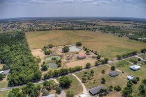 4183 County Rd 2596 - Photo 4