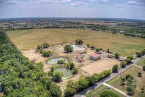 4183 County Rd 2596 - Photo 5