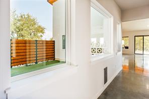 135 Demonbreun Court - Photo 27