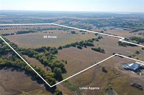 3868 County Road 494 - Photo 3