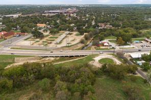 938 E Henderson Street - Photo 14