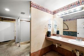 100 N Texas Street - Photo 20