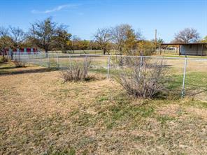 909 Pitts Lane - Photo 7