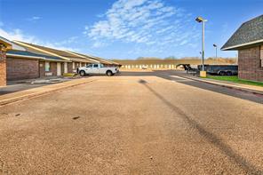 2701 S Burleson Boulevard - Photo 11