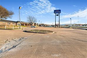 2701 S Burleson Boulevard - Photo 5