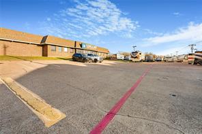2701 S Burleson Boulevard - Photo 8