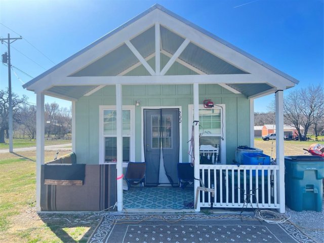200 W Riley Street